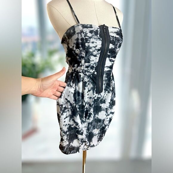 BLACK label Dress with Zipper Detail With Pockets Size S - Picture 5 of 14